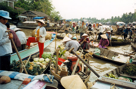 Cai-Rang-floating-market-0251