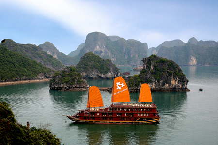 Cruising in Halong Bay -Vietnam tour package