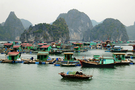 Cua Van fishing village