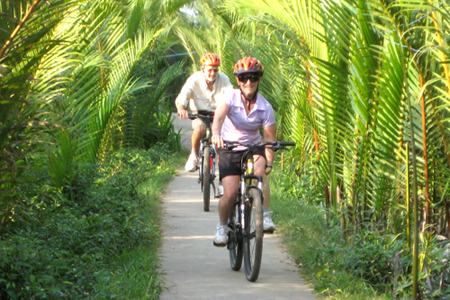 Cycling trip in My Tho - Vietnam tour package