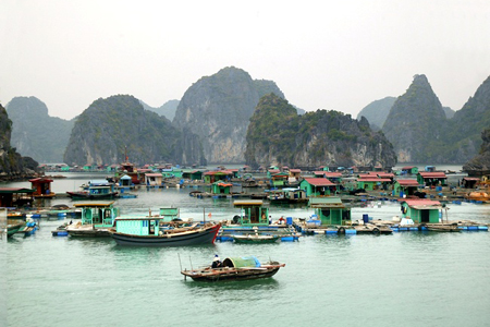 Floating Village of Van Gia - Vietnam biking tour