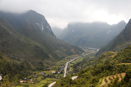 Hmong Village road to Dong Van