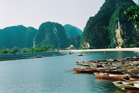 Hoa Lu Tam Coc