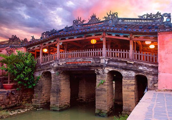 Japanese Covered Bridge in Vietnam Tour