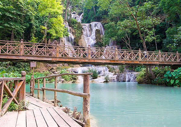 Kuang si Waterfall - Laos tours