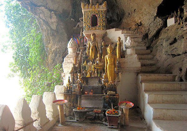 Pak Ou Caves luang prabang tour 3 days