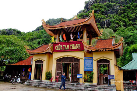 Tam Thanh Pagoda, Vietnam tour package