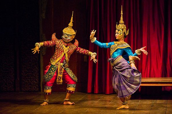 aspara dance Majestic Angkor Extension Tour 4 Days cambodia tours