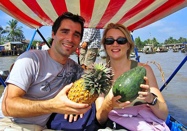 cai be floating market tour