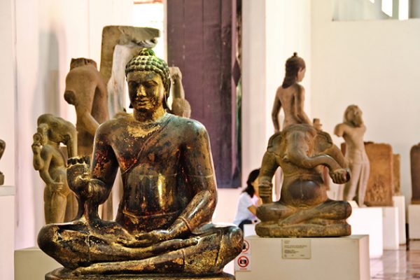 cambodia national museum in phnom penh