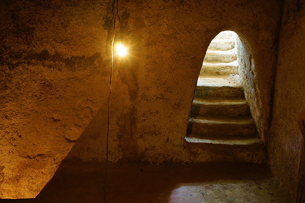 cu chi tunnels - Vietnam tour package