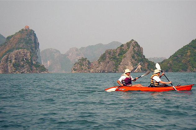 halong bay kayaking vietnam and cambodia tour package