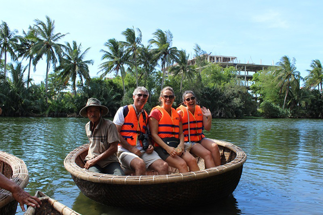 hoi an boat tour