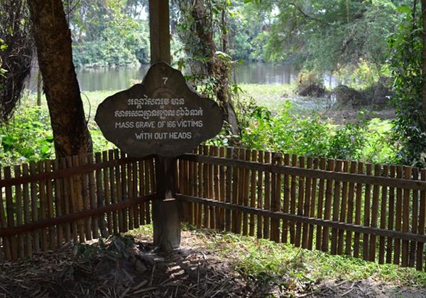 killing fields phnom penh north and south vietnam and cambodia tour