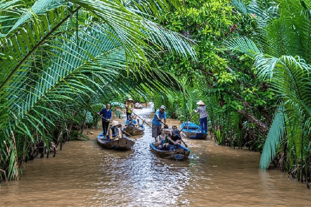 mekong delta boat trip - vietnam and cambodia tours