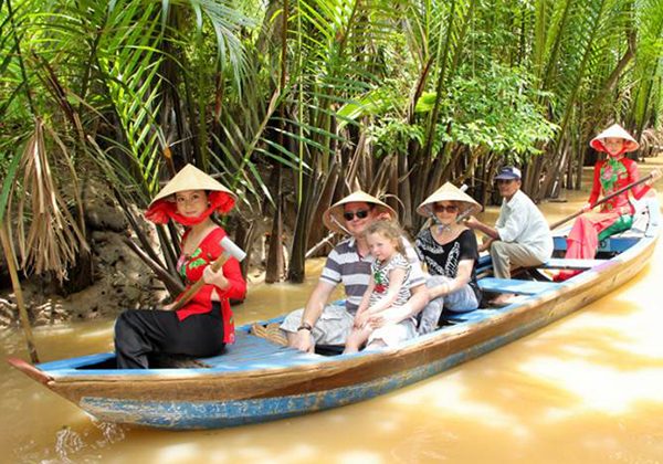 mekong delta southern vietnam tour