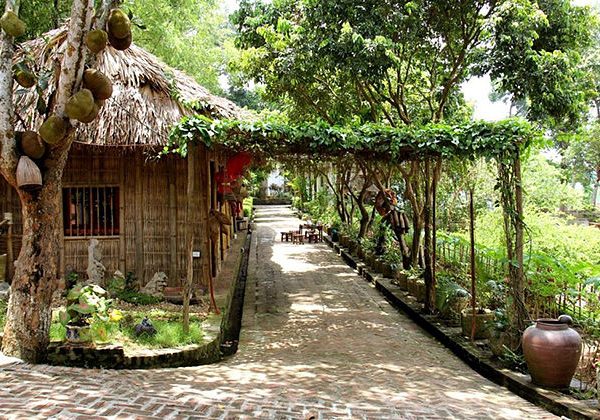 moon garden homestay - Vietnam classic tour