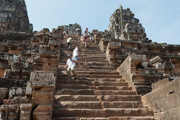 takeo temple siem reap cambodia tour