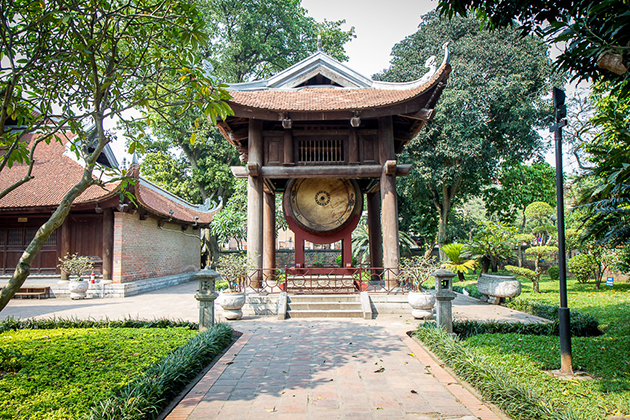 temple of literature hanoi 16-day vietnam and cambodia tour