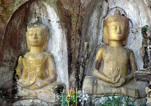 vang xang laos tours