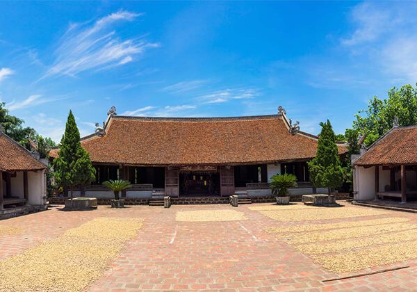 Duong Lam Ancient Village Vietnam Tour Package