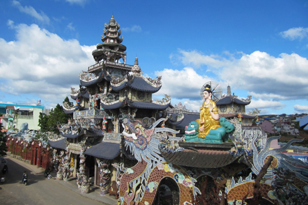 Linh Phnoc Pagoda