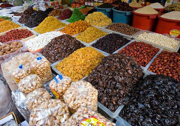 binh tay market - Vietnam laos tour