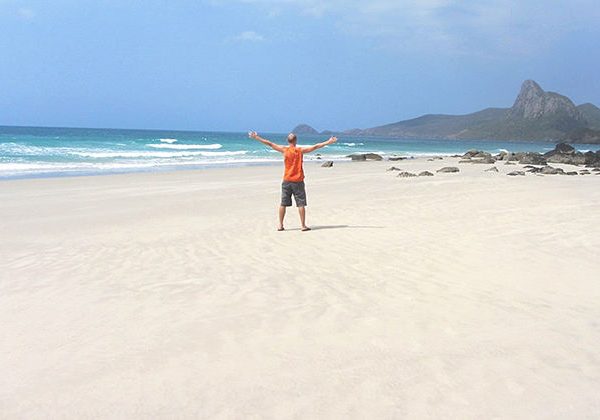 con dao beach break - Vietnam tour package