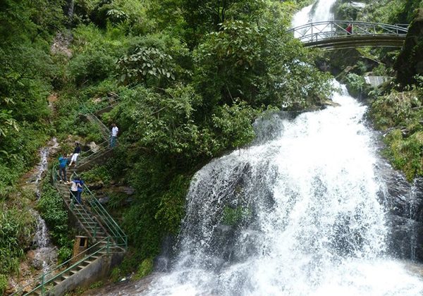 silver waterfall sapa - Vietnam tour package