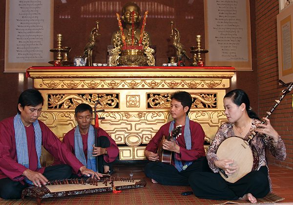 traditional music performance in mekong delta