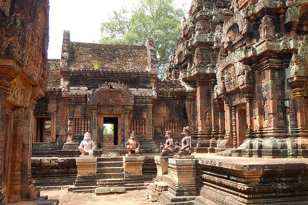 Les Artisans D' Angkor - Cambodia tours