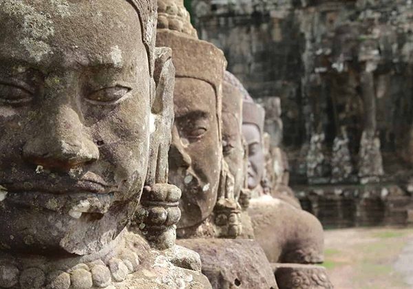 angkor thom - Cambodia tours