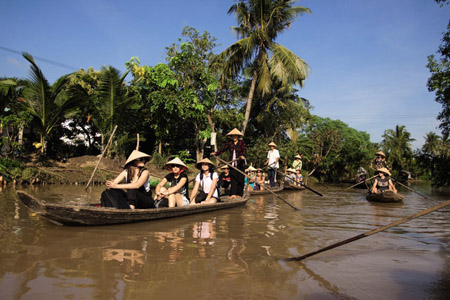 4.7 Million Vietnam Tours in the First 6 Months of 2016