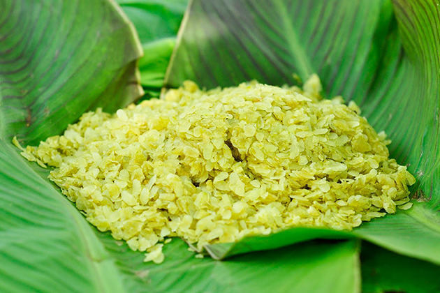 green rice vietnam souvenir