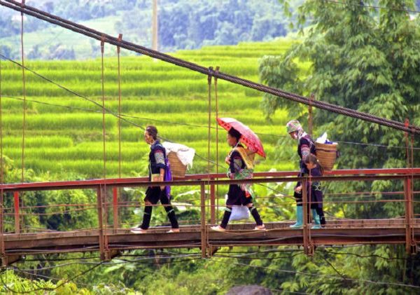 muong hoa valley - Vietnam tour package