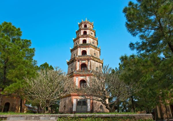 thien mu pagoda - Vietnam tour package