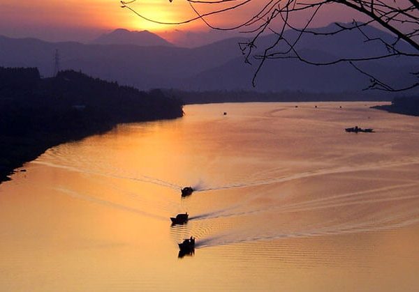 Sunset at Perfume Pagoda