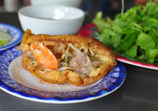 banh khoai hue food tour