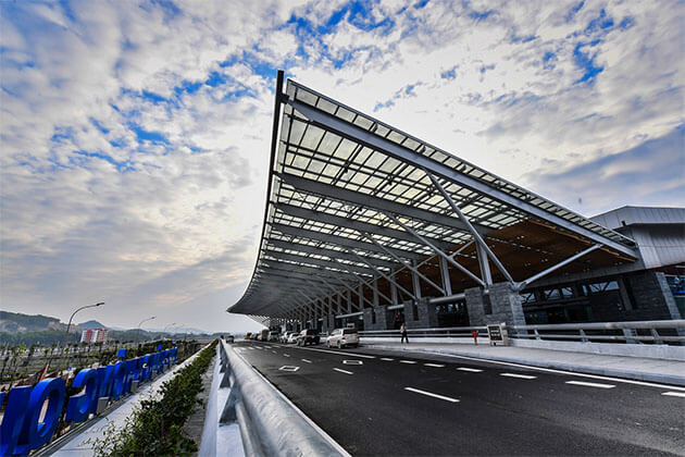 boat sail architecture of Vietnam Van Don International Airport