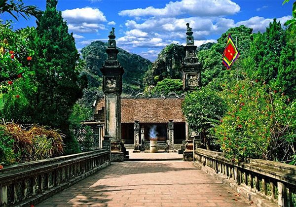 Hoa Lu Temple Ninh Binh