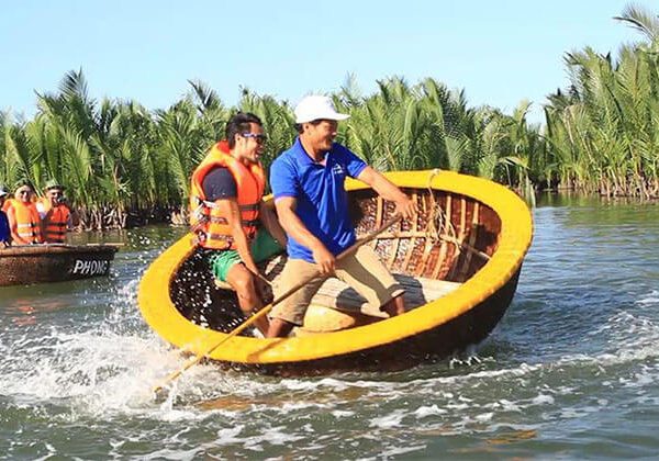 Basket Boat in Central Vietnam - Vietnam cambodia itinerary