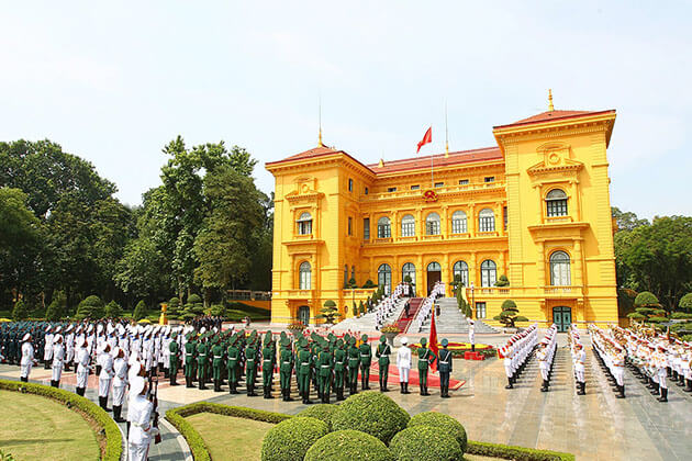 Presidential Palace in Hanoi Vietnam Family tour