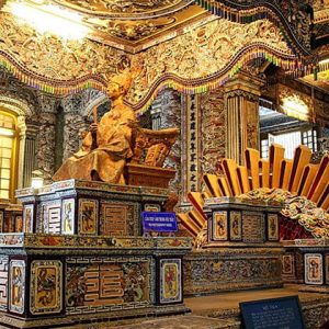 inside tomb of Khai Dinh King