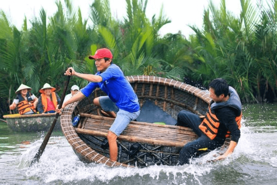 Local tour operators in Vietnam