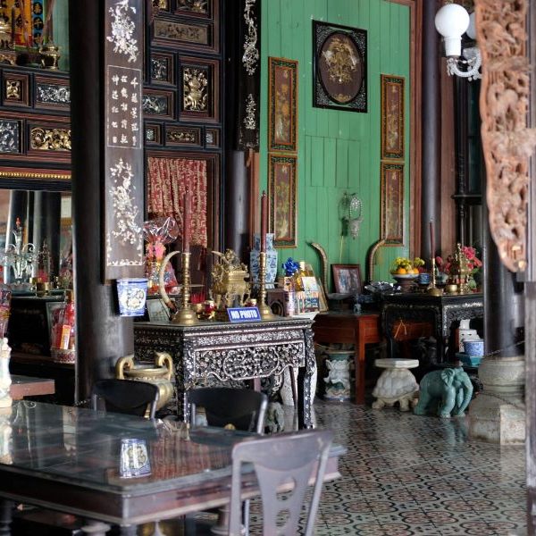 binh thuy ancient house