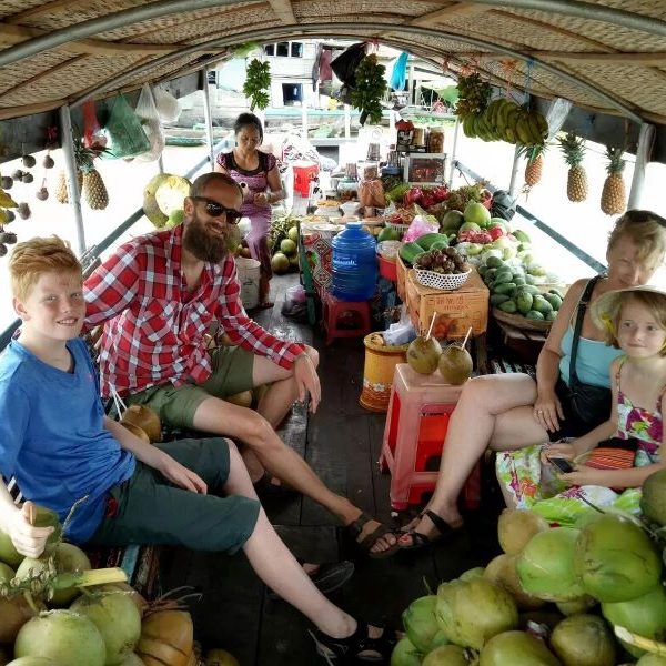 cai rang floating market - Vietnam tour package