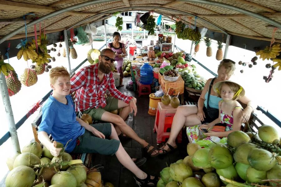 cai rang floating market - Vietnam tour package