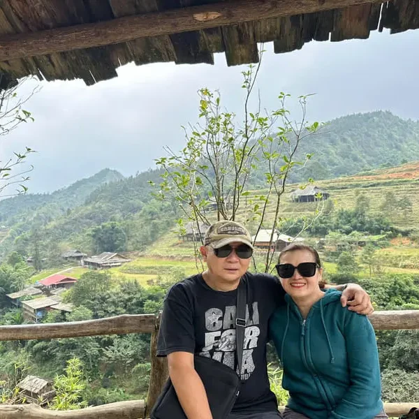 couple in sapa - 21 day vietnam itinerary