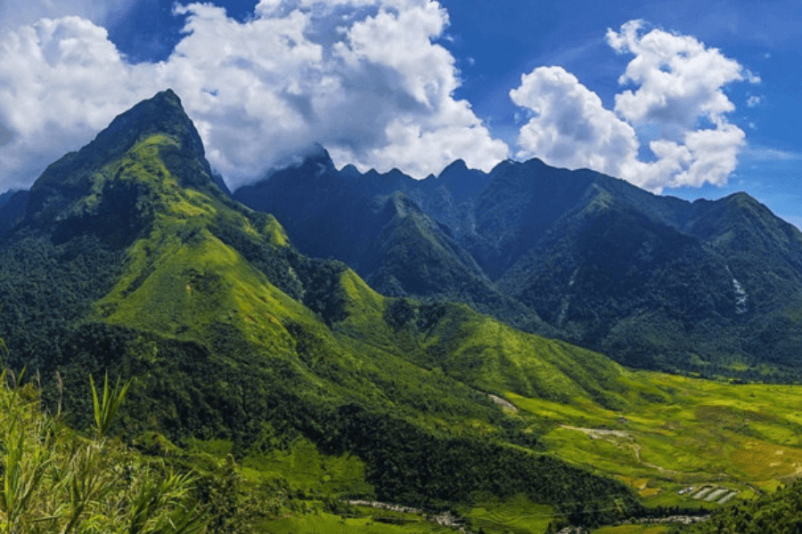 Hoang Lien Son Mountain - Vietnam tour package