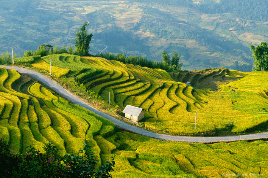 Khau Pha Pass - Vietnam tour package